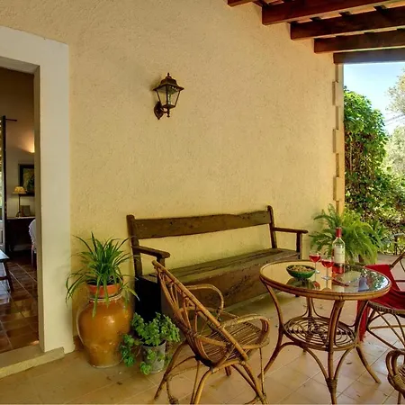 Sleeps 2 Pool Air Con Wifi Villa Pollença